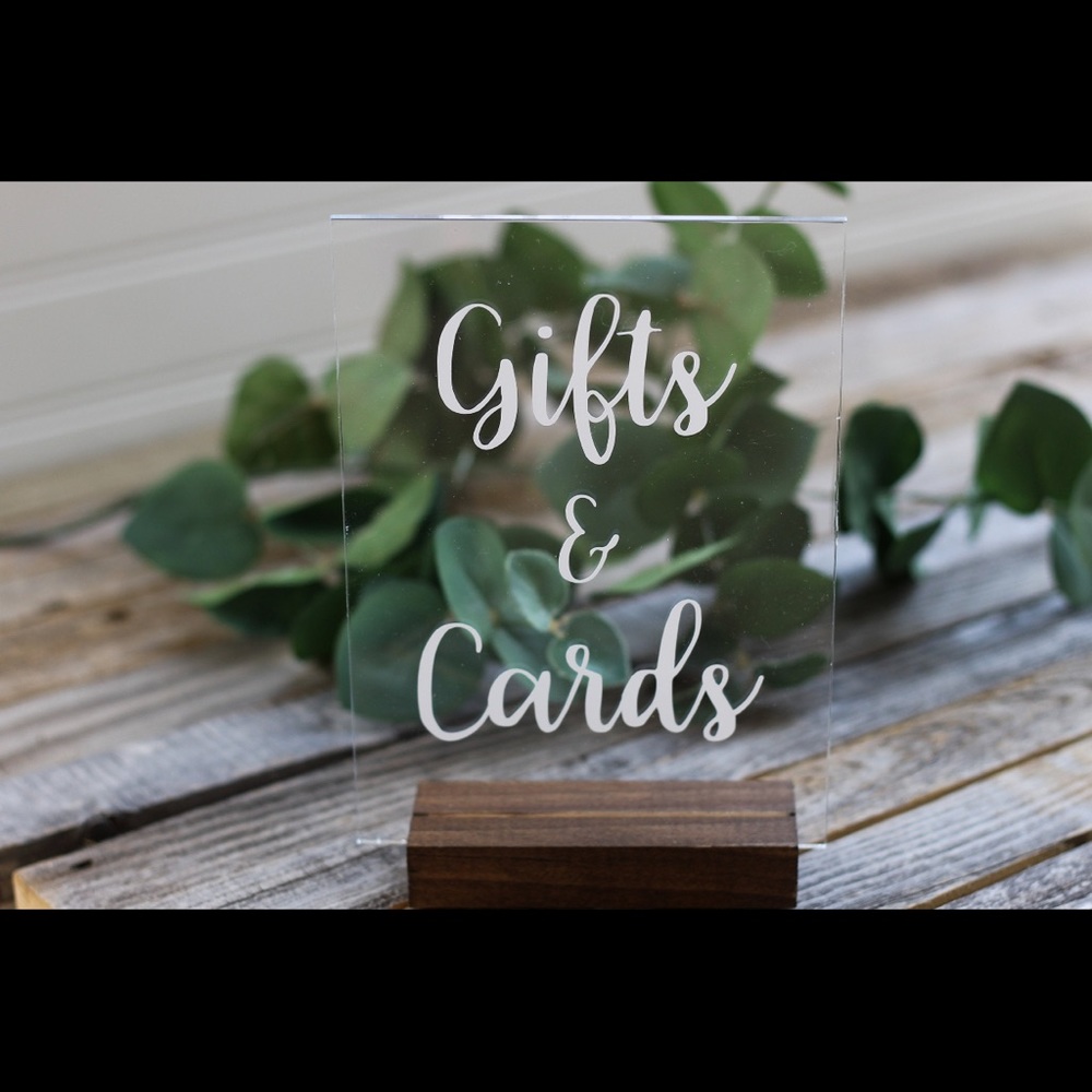 Acrylic wedding signage